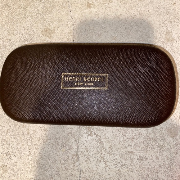 Henri Bendel Sunglasses main image 6